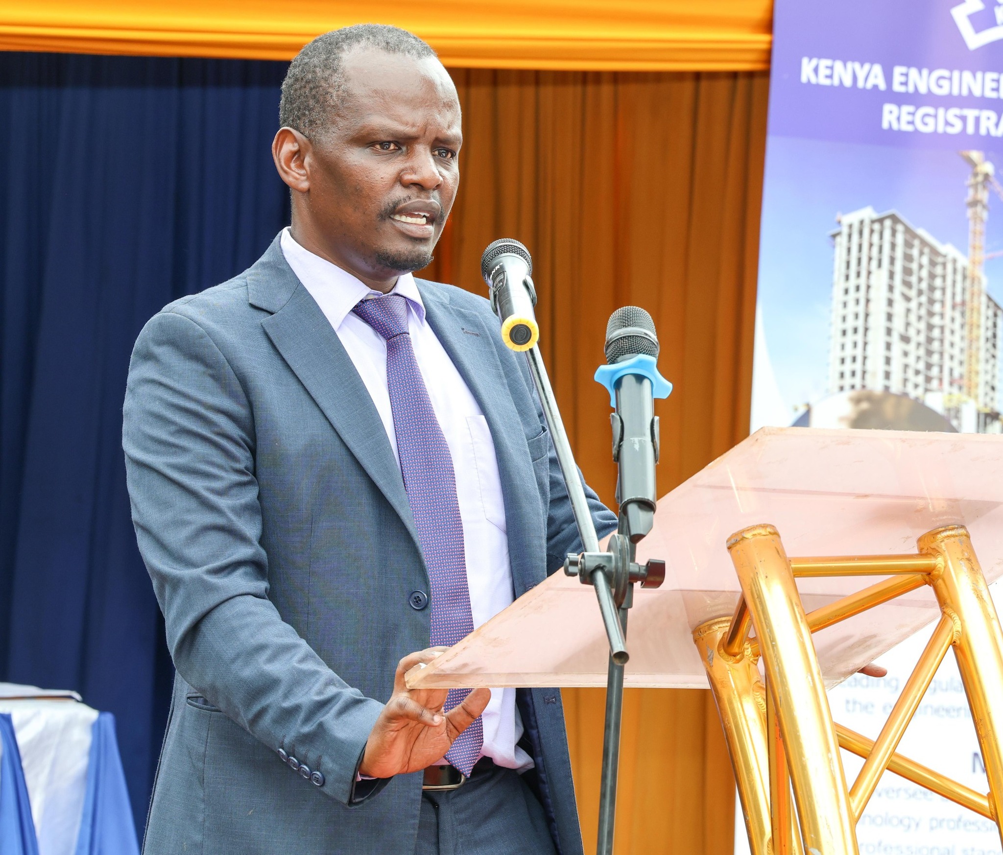 KETRB Board Member giving his speech